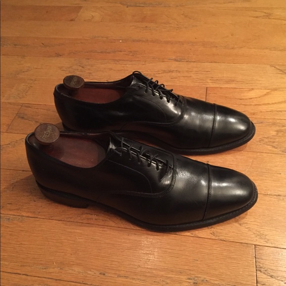 allen edmonds black cap toe